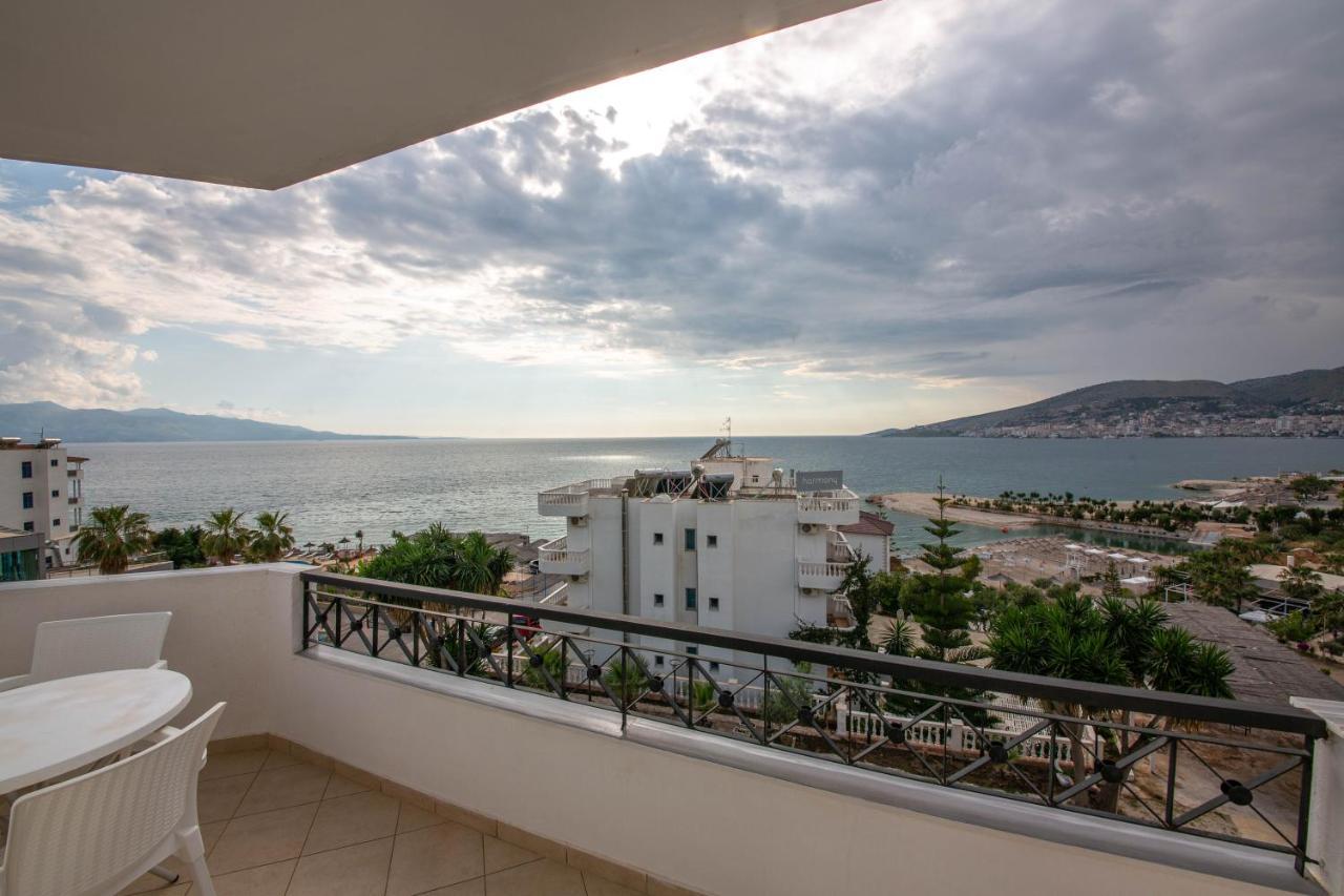 Hotel Keliani Sarandë エクステリア 写真