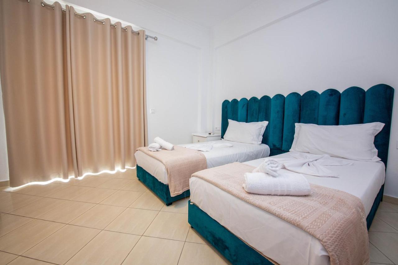 Hotel Keliani Sarandë エクステリア 写真